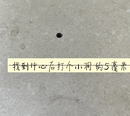 民权瓷砖空鼓维修公司专业解答在瓷砖铺贴过程中，如果砂料搅拌不均匀，将会带来以下问题